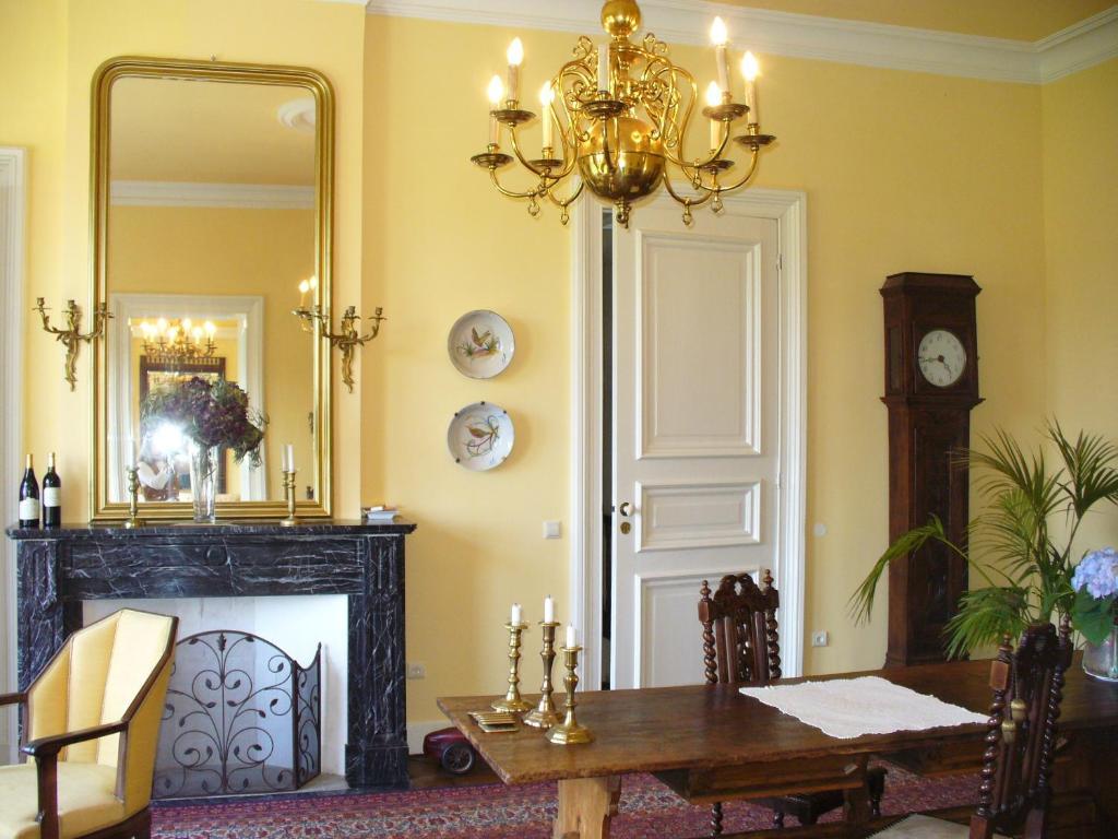 Chateau De Hodbomont Theux Quarto foto